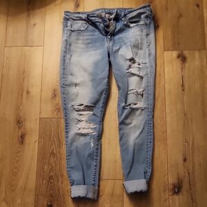 American Eagle Outfitters Light Blue Distressed Boyfriend Jeans Size 8
